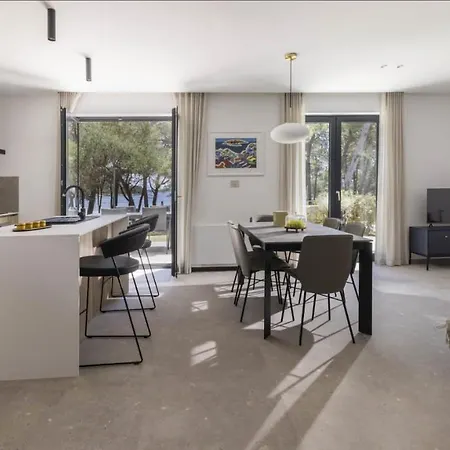 Mare Solis Pinea * Mali Lošinj