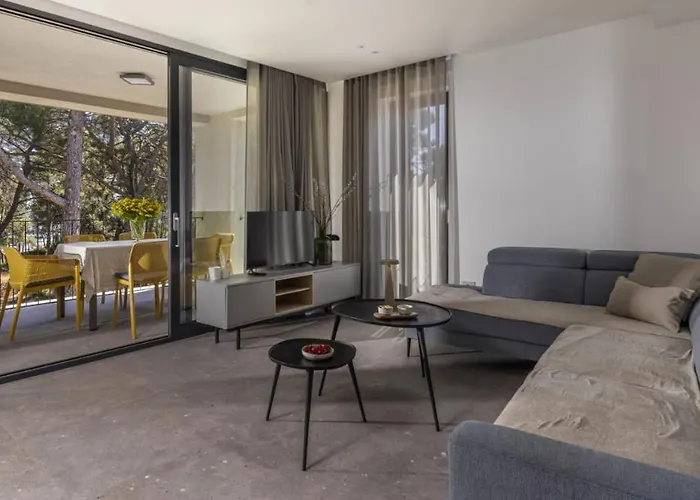 Mare Solis Pinea Apartamento *