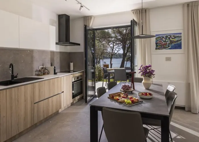 Mare Solis Pinea Apartament Mali Lošinj